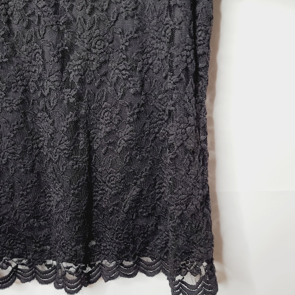 NWT Miss Lili lace long sleeve scoop neck blouse - Picture 5 of 7